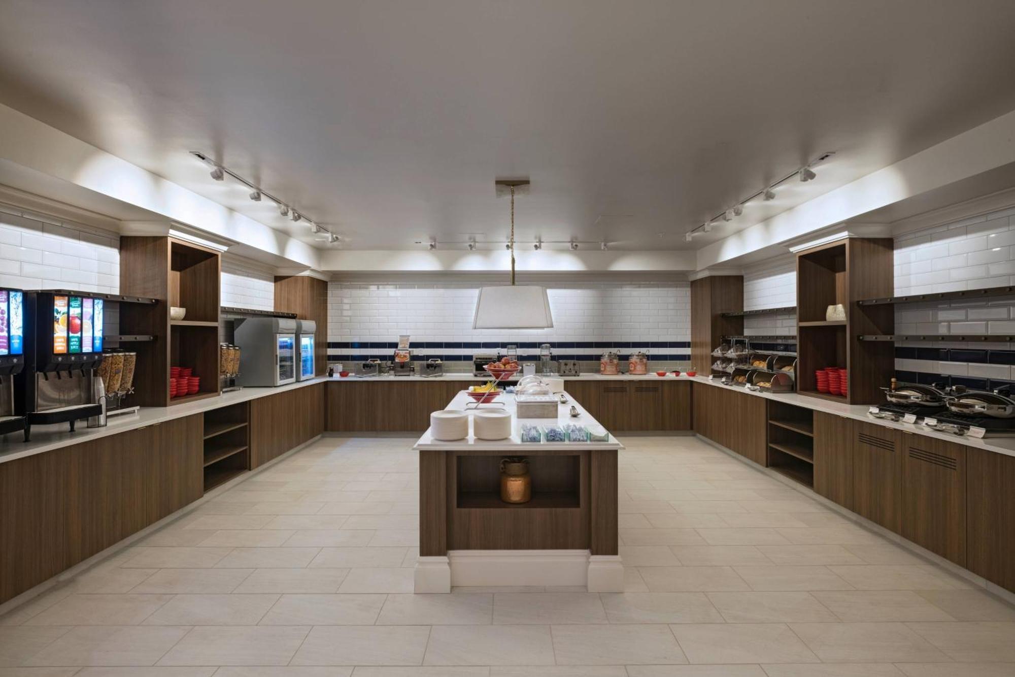 Towneplace Suites By Marriott San Diego Airport/Liberty Station Екстер'єр фото