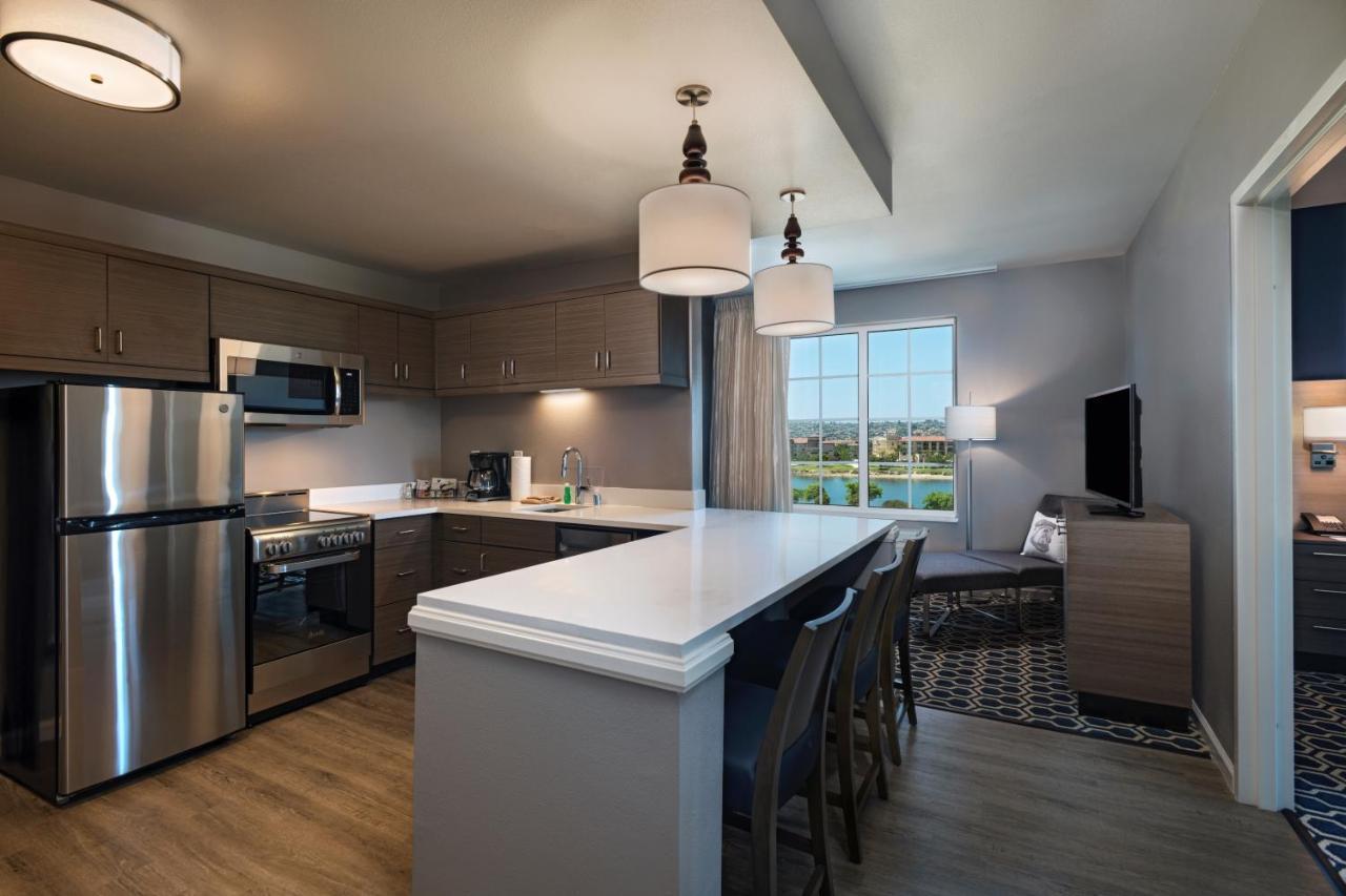 Towneplace Suites By Marriott San Diego Airport/Liberty Station Екстер'єр фото